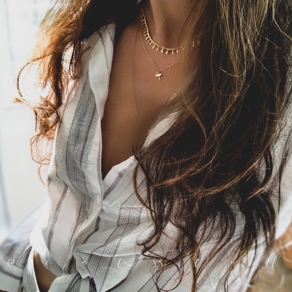 Tiny Shark Tooth Necklace - Picture 2 of 4